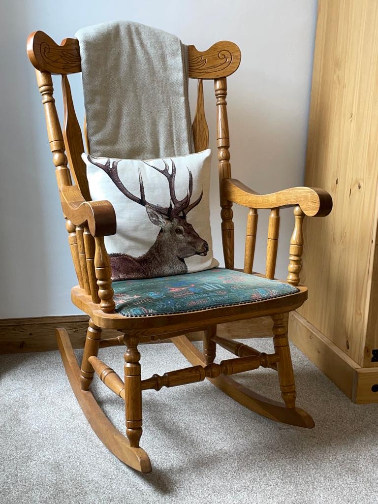 Cosy cottage decor